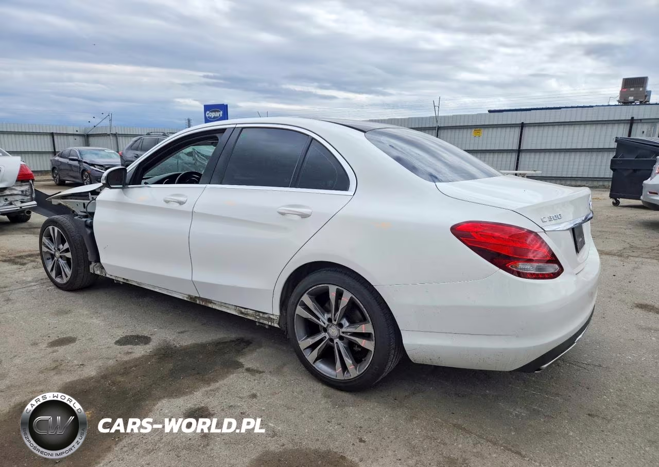 2016 Mercedes-Benz C 300 VIN:55SWF4JB4GU151191 - 2