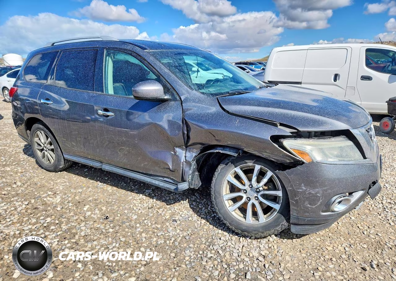 2015 Nissan Pathfinder S VIN:5N1AR2MN7FC602134 - 4