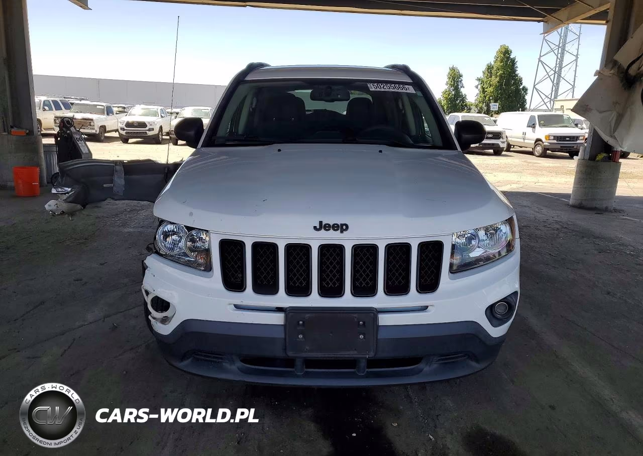 2016 Jeep Compass Sport VIN:1C4NJCBA4GD742835 - 5