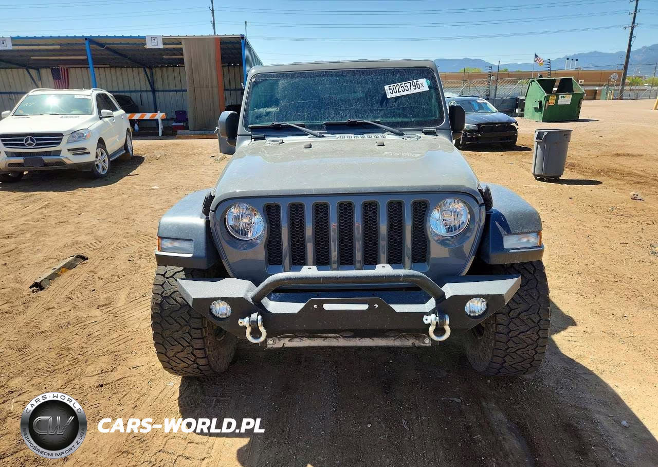 2019 Jeep Wrangler Unlimited Sport VIN:1C4HJXDG7KW641825 - 5