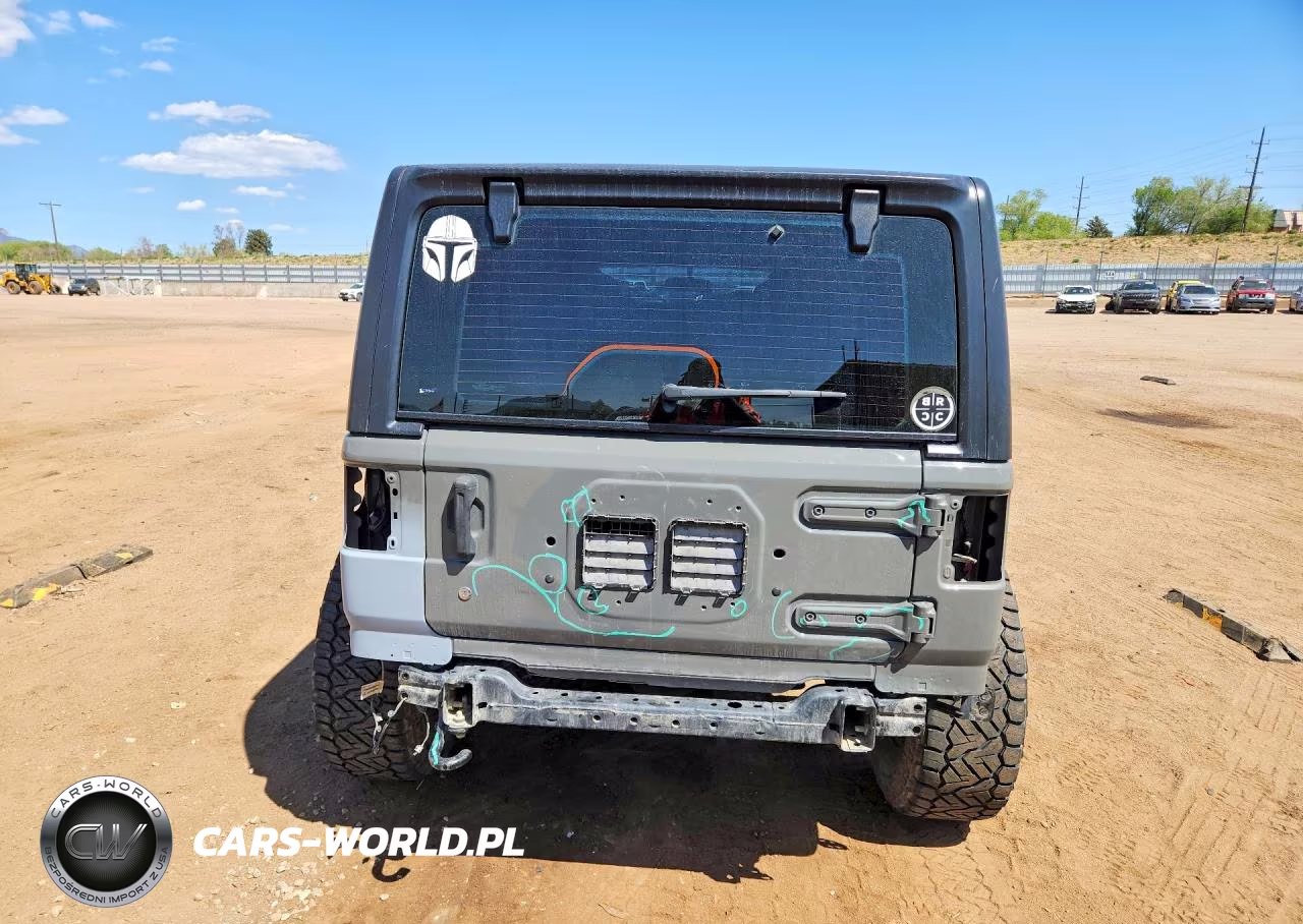 2019 Jeep Wrangler Unlimited Sport VIN:1C4HJXDG7KW641825 - 6
