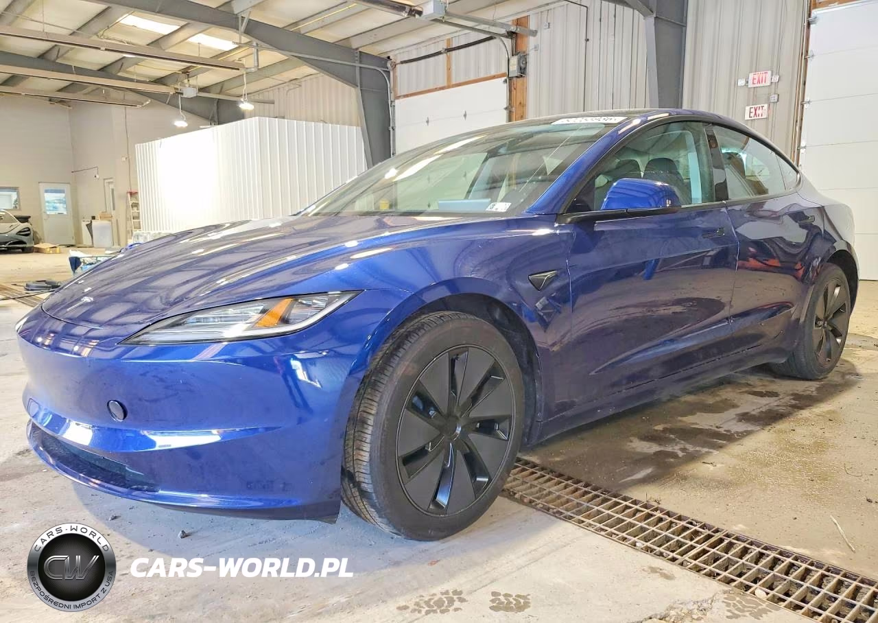 2025 Tesla Model 3
