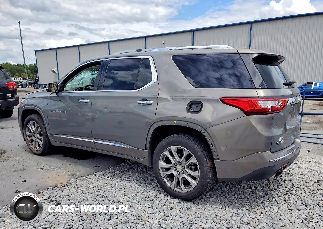 2018 Chevrolet Traverse Premier VIN:1GNERKKW3JJ106065 - 2