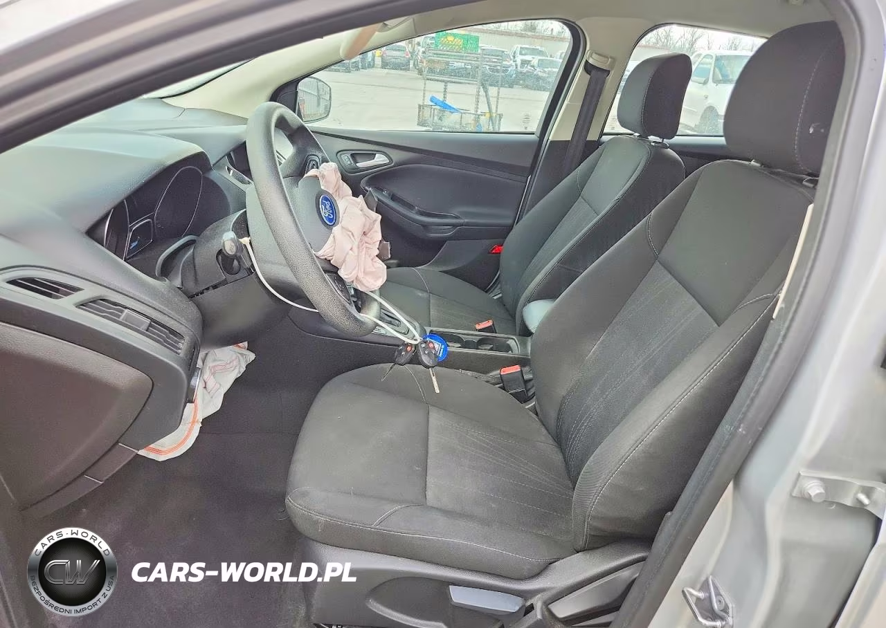 2016 Ford Focus Se VIN:1FADP3F24GL346395 - 7