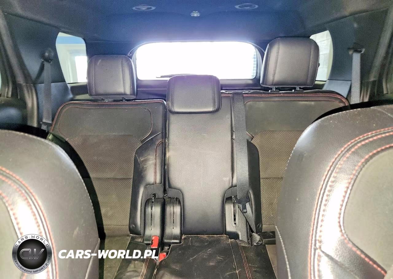 2018 Ford Explorer Xlt VIN:1FM5K8D84JGA50418 - 10