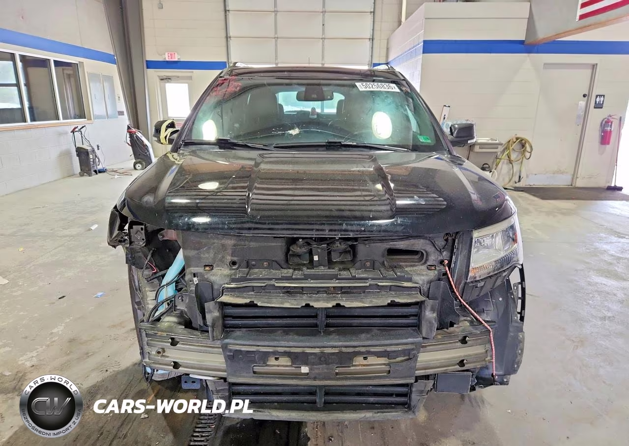 2018 Ford Explorer Xlt VIN:1FM5K8D84JGA50418 - 5