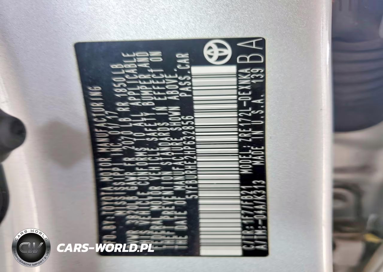 2017 Toyota Corolla Le VIN:5YFBURHE2HP632856 - 12