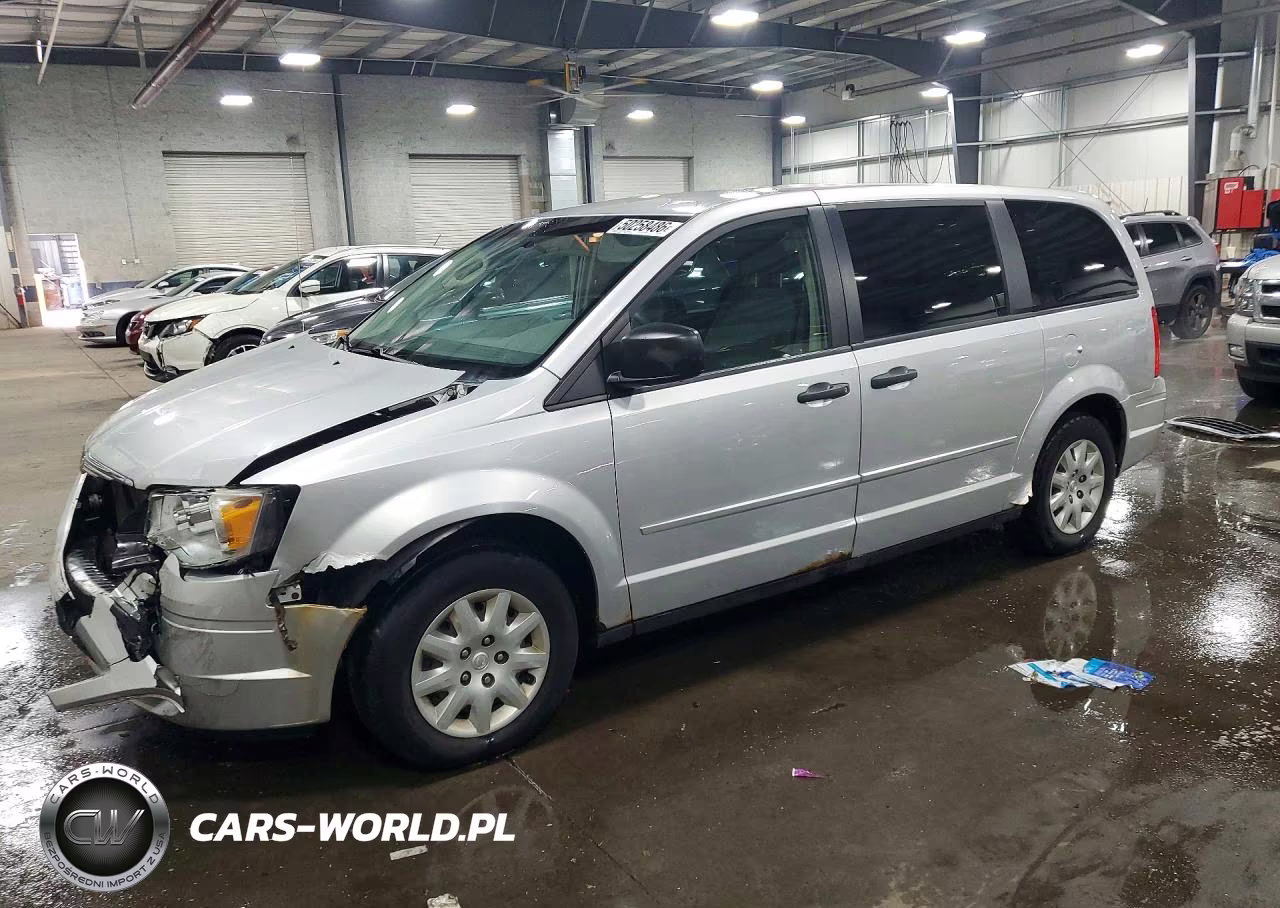 2008 Chrysler Town & Country Lx VIN:2A8HR44H38R726655 - 1