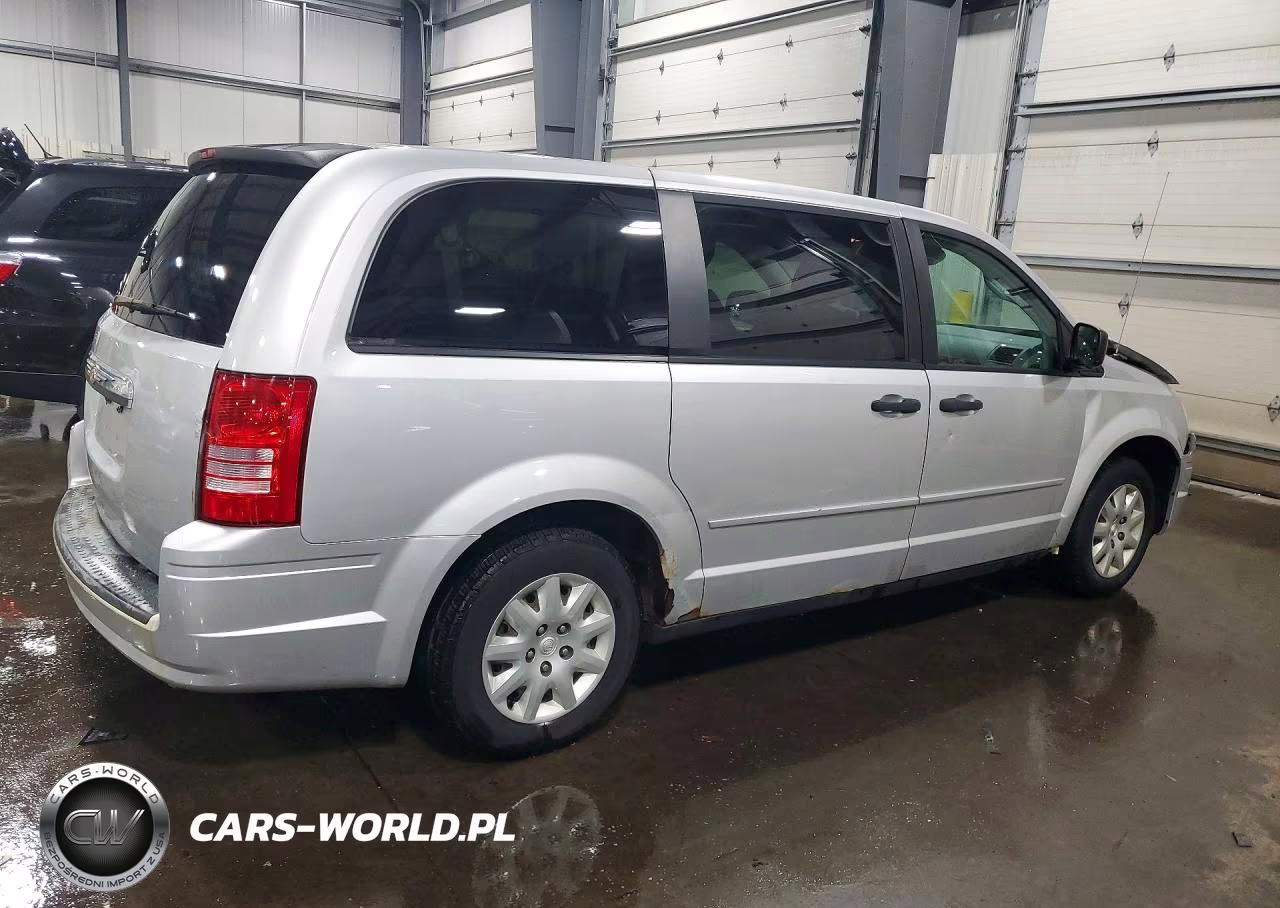 2008 Chrysler Town & Country Lx VIN:2A8HR44H38R726655 - 3