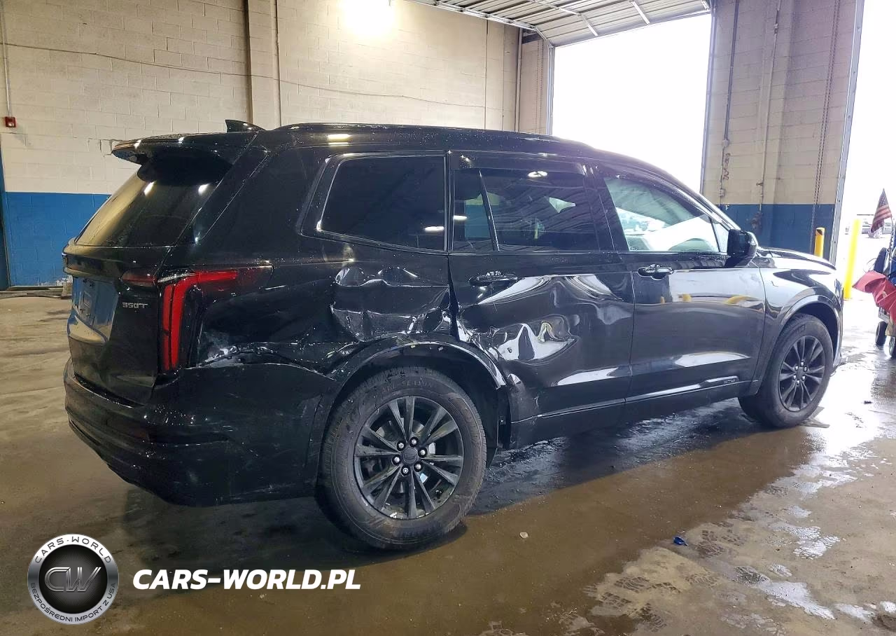 2023 Cadillac Xt6 Luxury VIN:1GYKPBR4XPZ120863 - 3