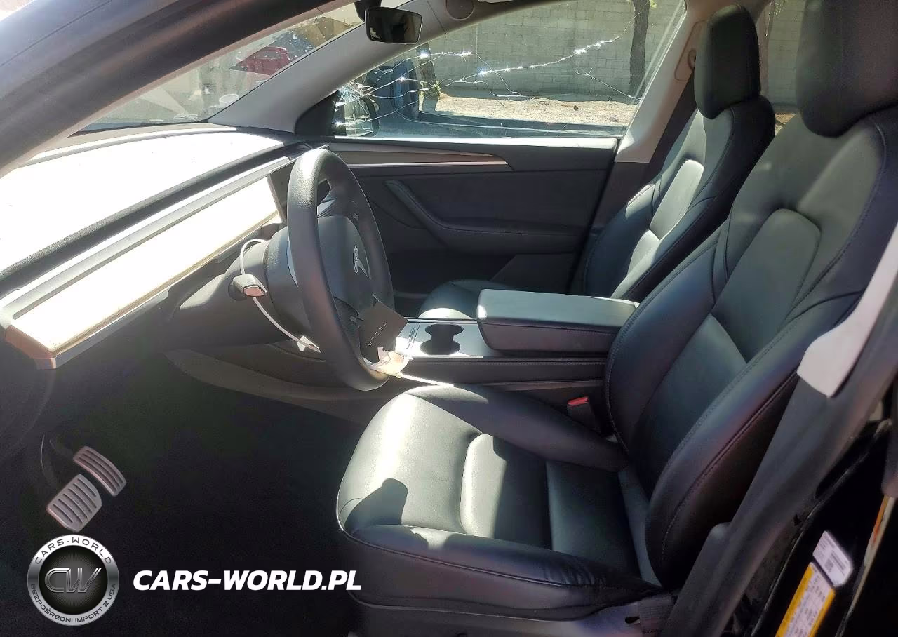 2022 Tesla Model Y VIN:7SAYGDEFXNF533536 - 7