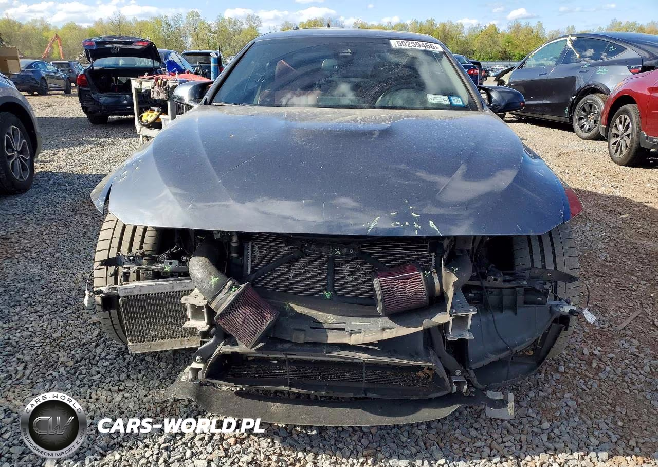 2019 BMW M4 VIN:WBS4Z9C55KEJ63910 - 5