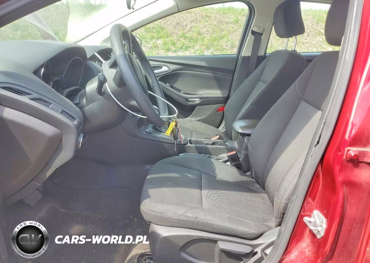 2016 Ford Focus Se VIN:1FADP3FE6GL359644 - 7