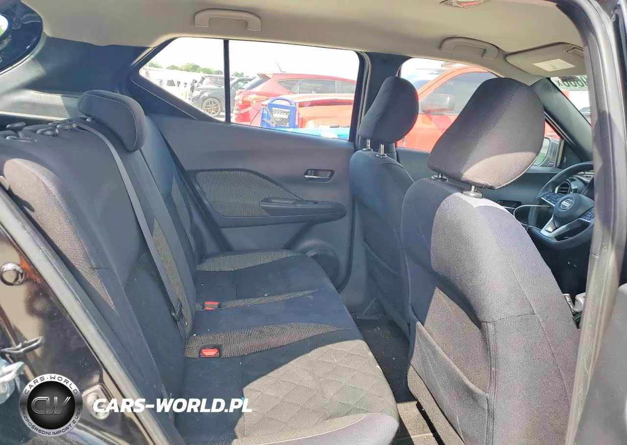 2019 Nissan Kicks Sv VIN:3N1CP5CU0KL486340 - 10