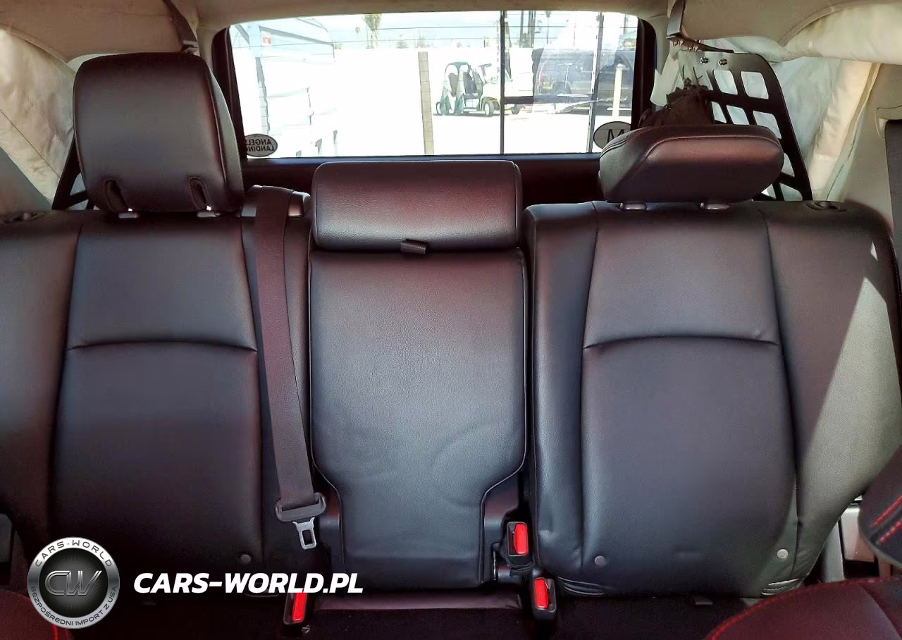 2018 Toyota 4Runner Trd Pro VIN:JTEBU5JR2J5544586 - 10