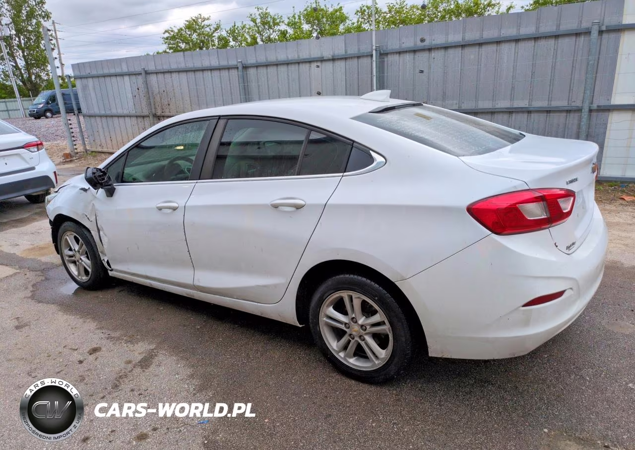 2018 Chevrolet Cruze Lt VIN:1G1BE5SM7J7241739 - 2