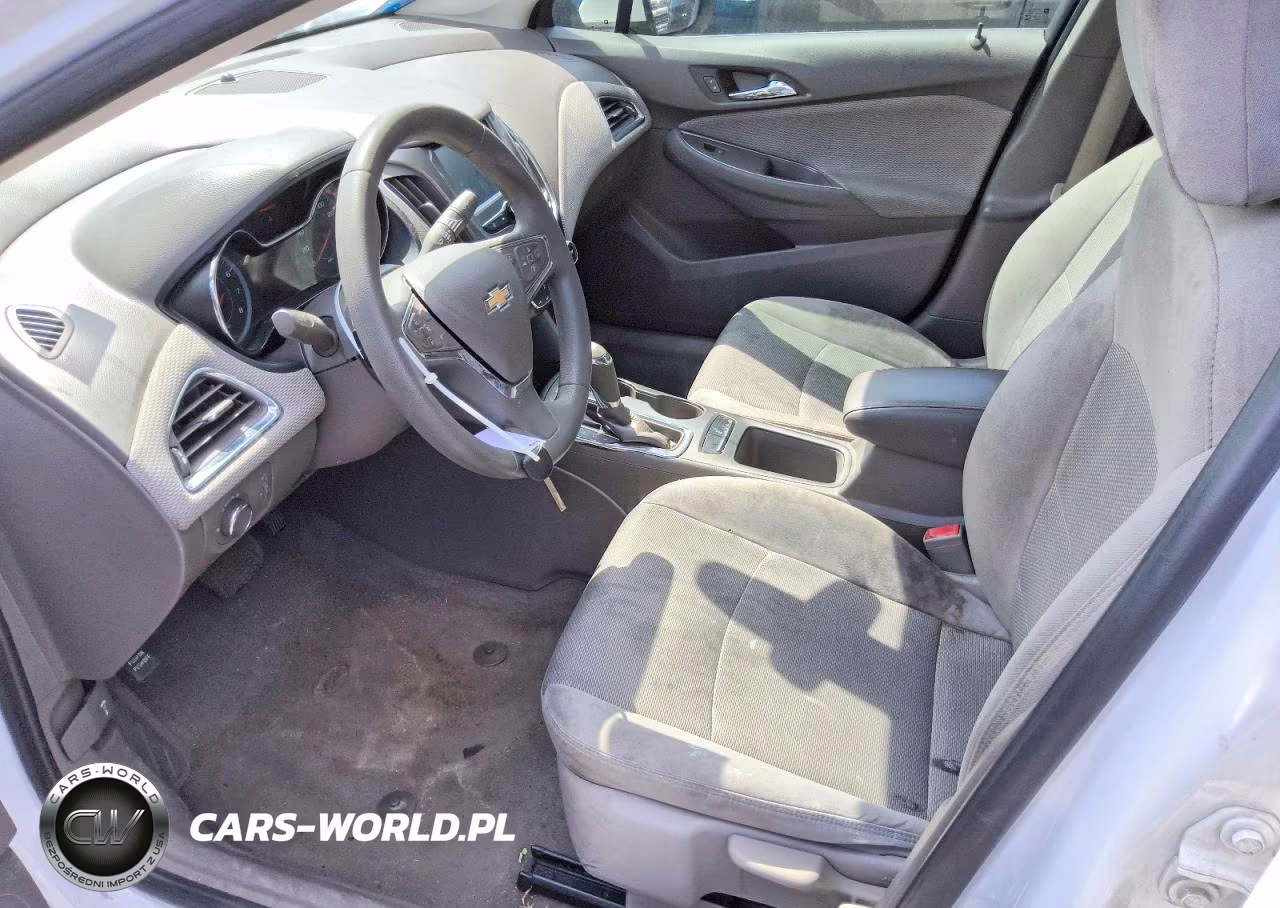 2018 Chevrolet Cruze Lt VIN:1G1BE5SM7J7241739 - 7