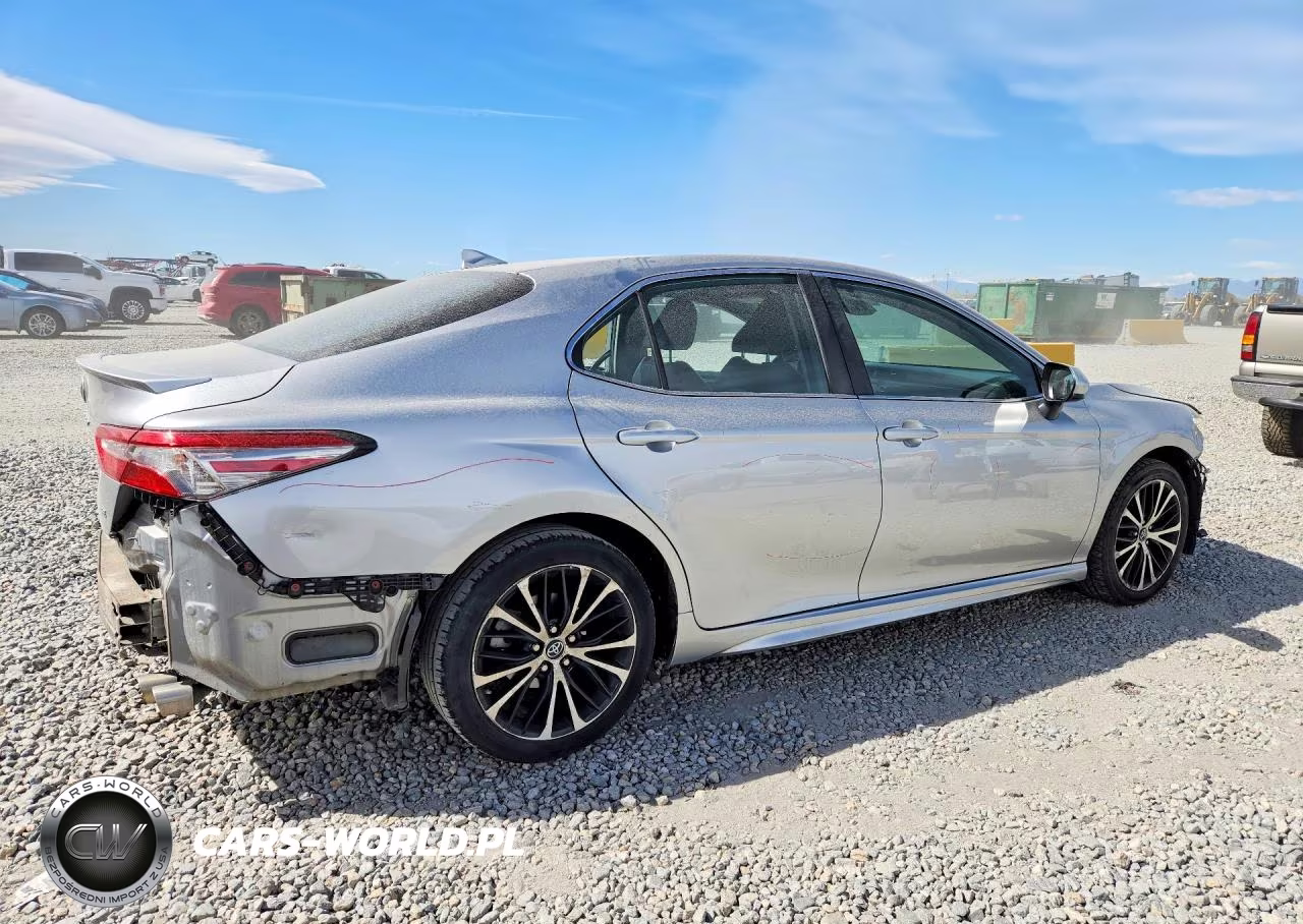 2019 Toyota Camry Se VIN:4T1B11HKXKU188857 - 3