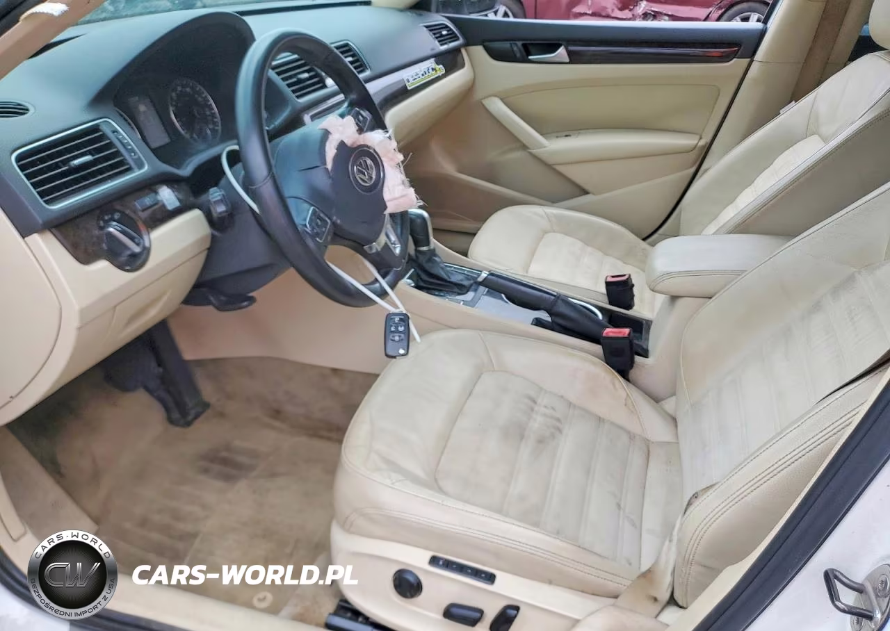 2014 Volkswagen Passat Sel VIN:1VWCN7A35EC119861 - 7