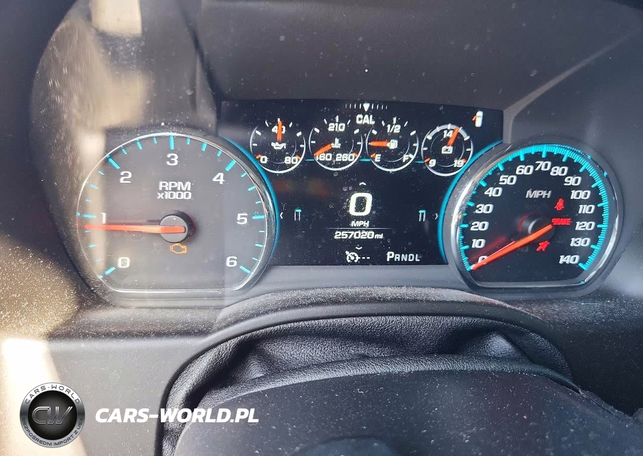 2017 Chevrolet Suburban K1500 Lt VIN:1GNSKHKC4HR272218 - 9