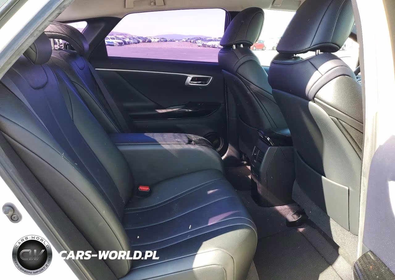 2016 Toyota Mirai VIN:JTDBVRBD6GA000734 - 10
