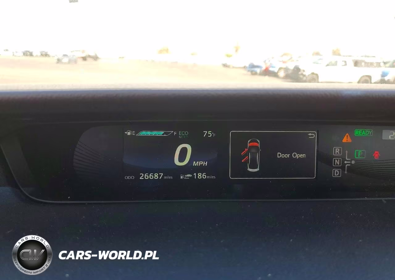 2016 Toyota Mirai VIN:JTDBVRBD6GA000734 - 9