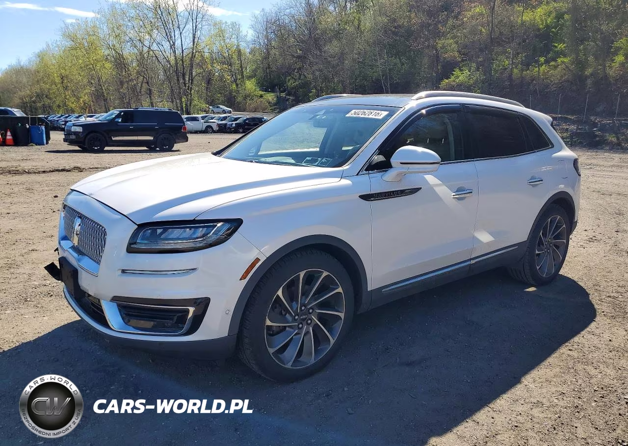 2019 Lincoln Nautilus Reserve