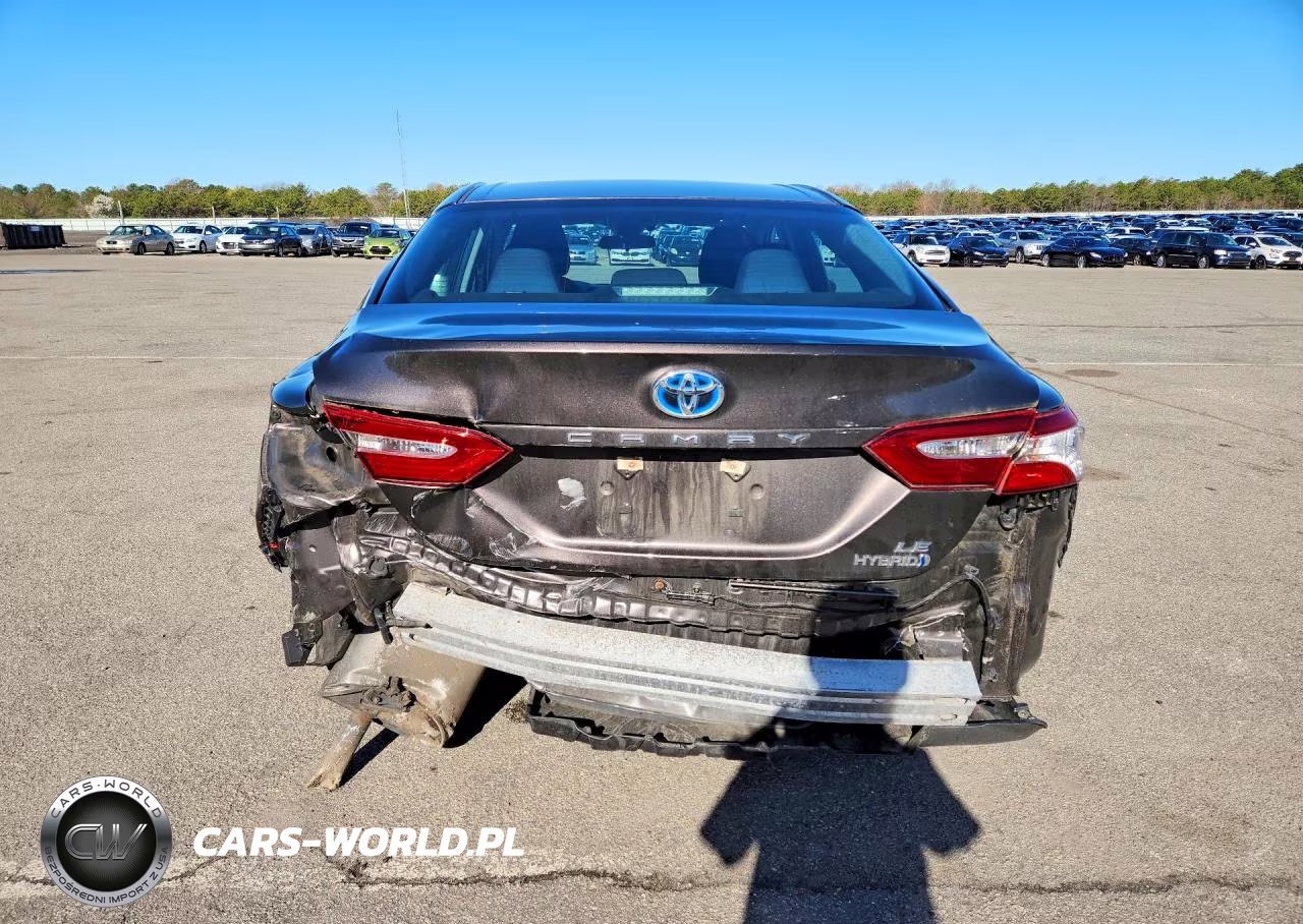 2018 Toyota Camry Le VIN:4T1B31HK8JU508489 - 6