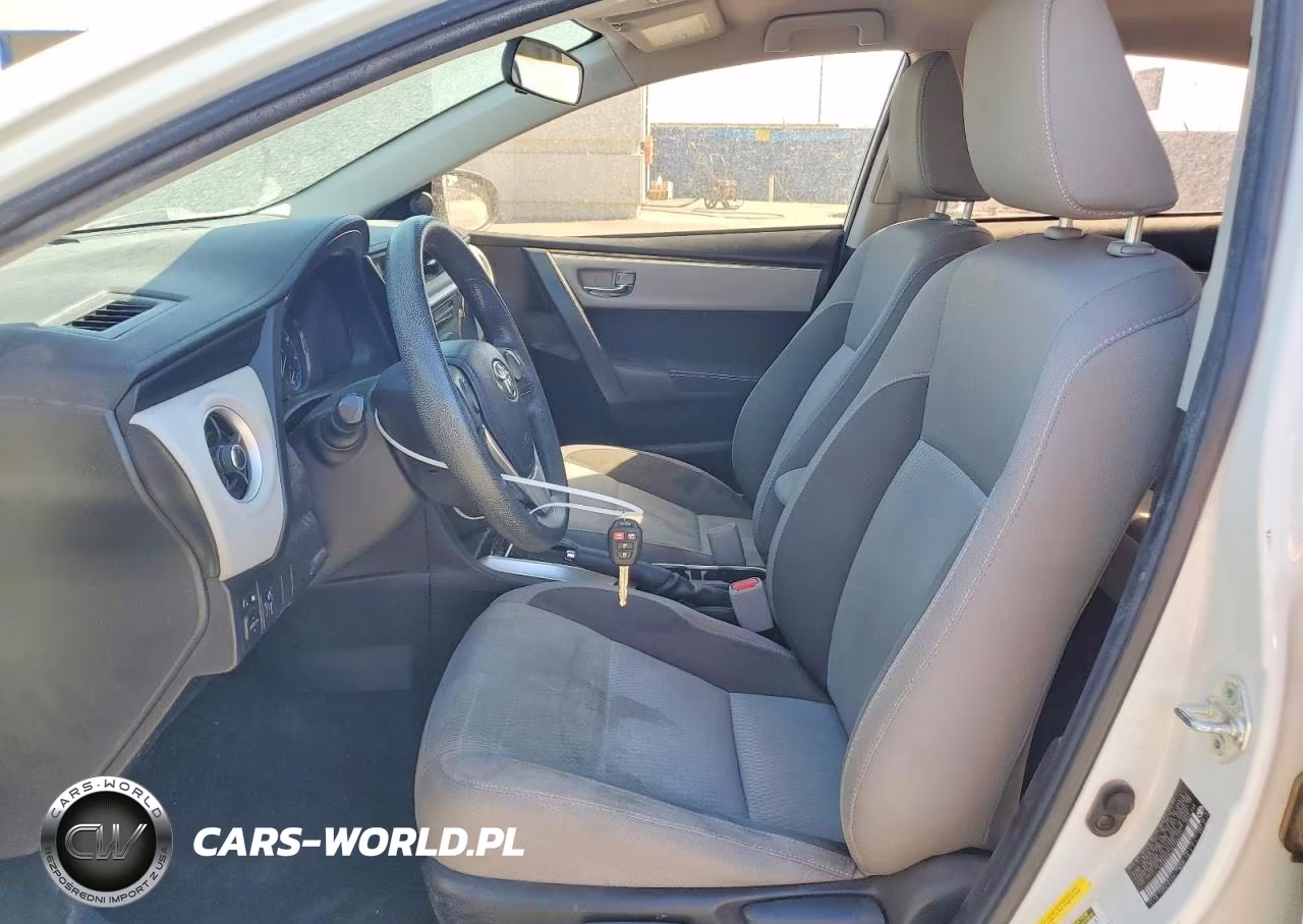 2019 Toyota Corolla Le VIN:5YFBURHE1KP890373 - 7