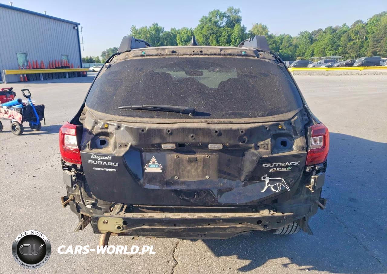 2017 Subaru Outback 2.5I Limited VIN:4S4BSANC3H3309785 - 6