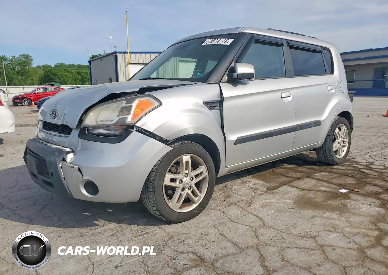 2010 Kia Soul +
