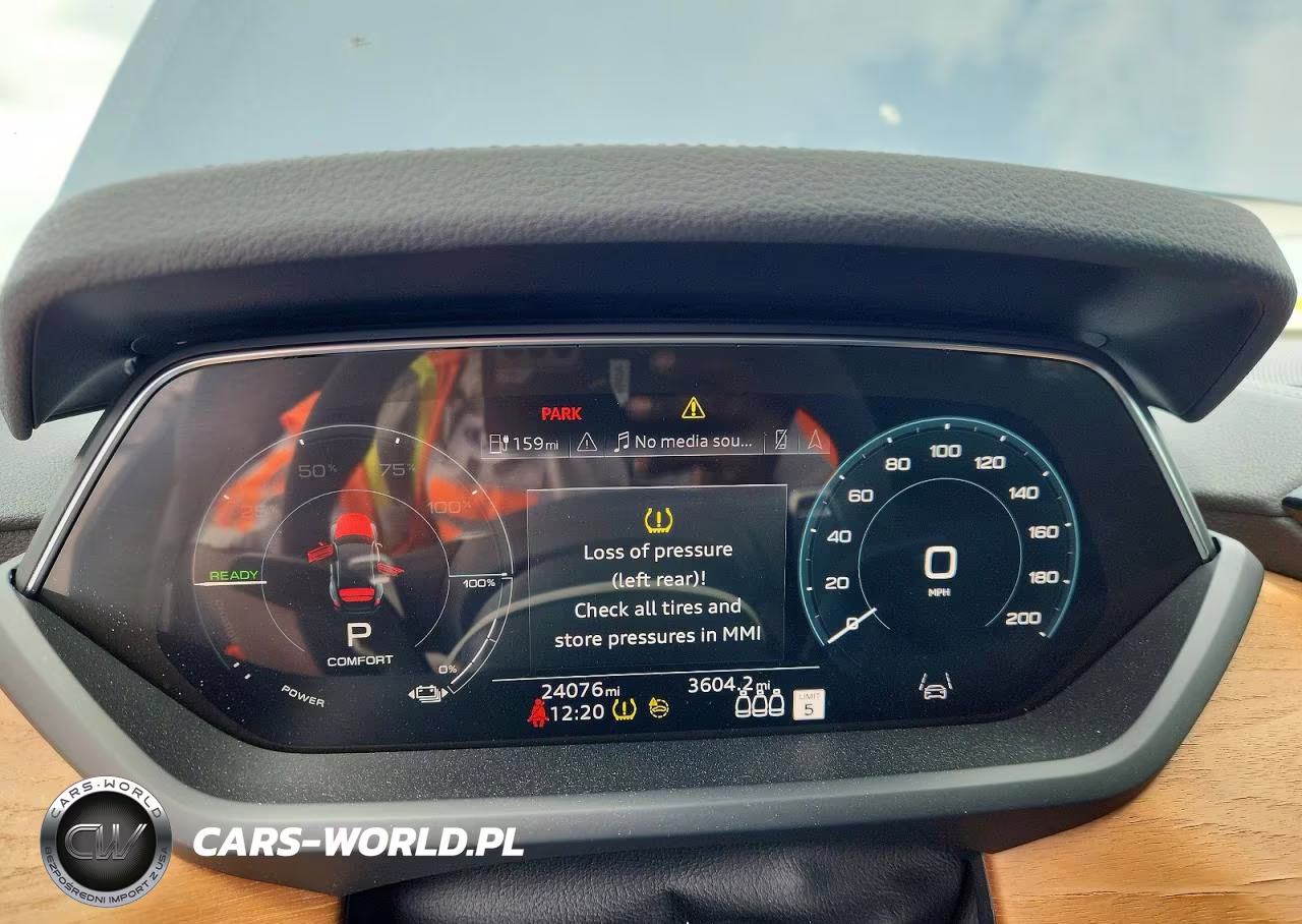 2023 Audi E-Tron Gt Premium Plus VIN:WAUFJBFW8P7004987 - 9