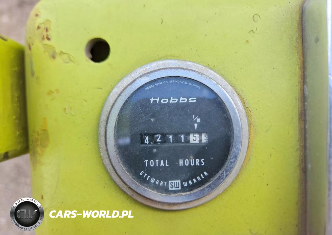 1987 Clark Forklift VIN:Y3553364322 - 8