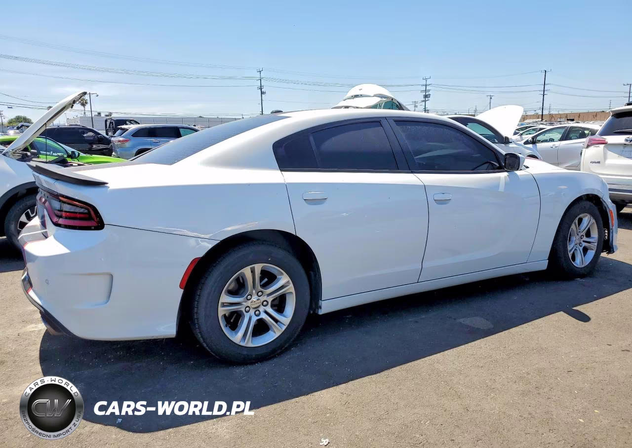 2020 Dodge Charger Sxt VIN:2C3CDXBG5LH214054 - 3