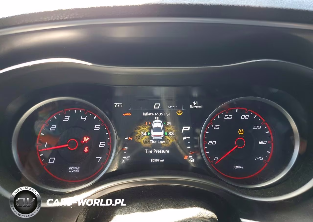 2020 Dodge Charger Sxt VIN:2C3CDXBG5LH214054 - 9