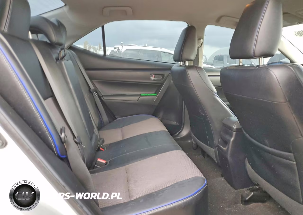 2019 Toyota Corolla Se VIN:2T1BURHE7KC244657 - 10