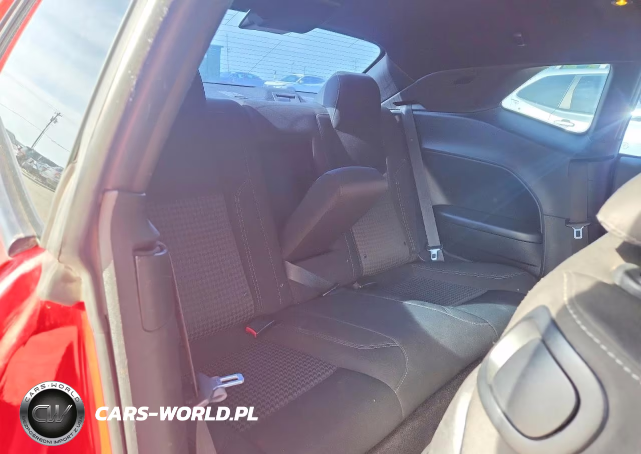 2015 Dodge Challenger Sxt VIN:2C3CDZAG0FH783816 - 10