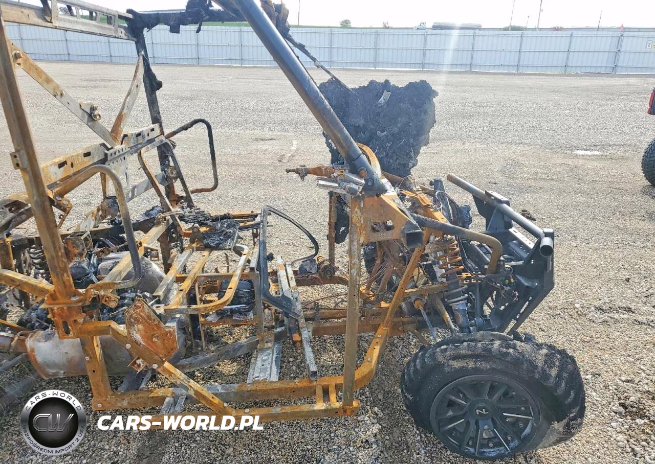 2020 Polaris Ranger Utility Vehicle VIN:4XARRE996L8008841 - 10