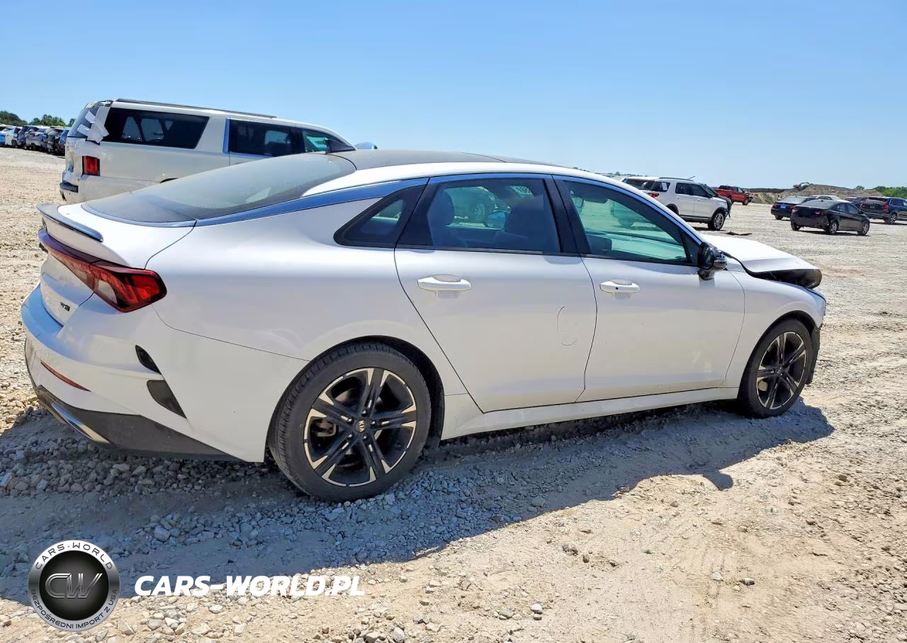 2021 Kia K5 Gt Line VIN:5XXG64J21MG024588 - 3