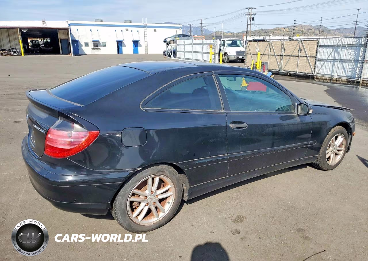 2002 Mercedes-Benz C 230K Sport Coupe VIN:WDBRN47J12A254519 - 3