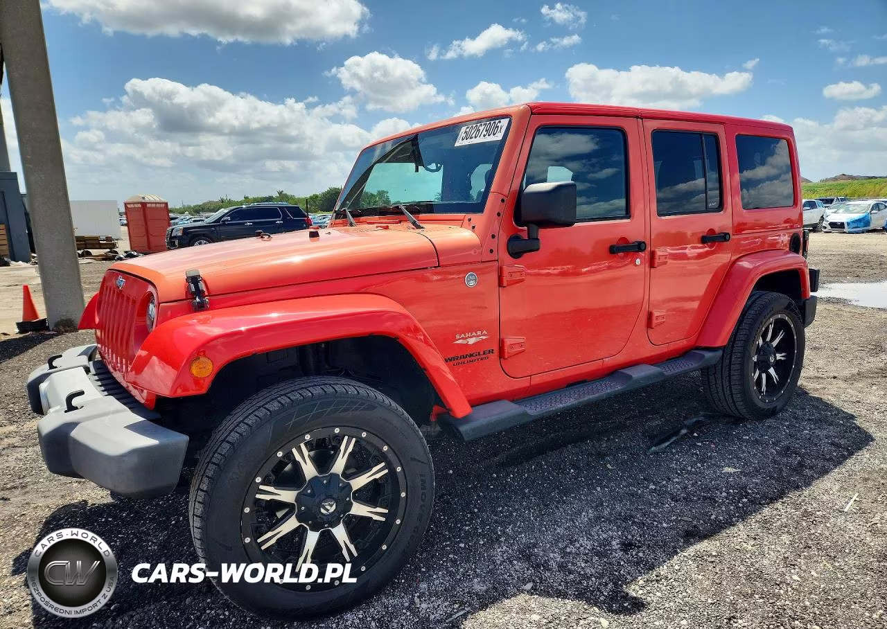 2013 Jeep Wrangler Unlimited Sahara