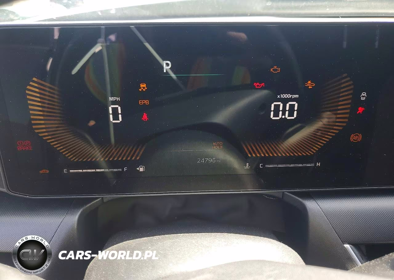 2025 Kia K4 Lxs VIN:3KPFT4DE8SE161950 - 9