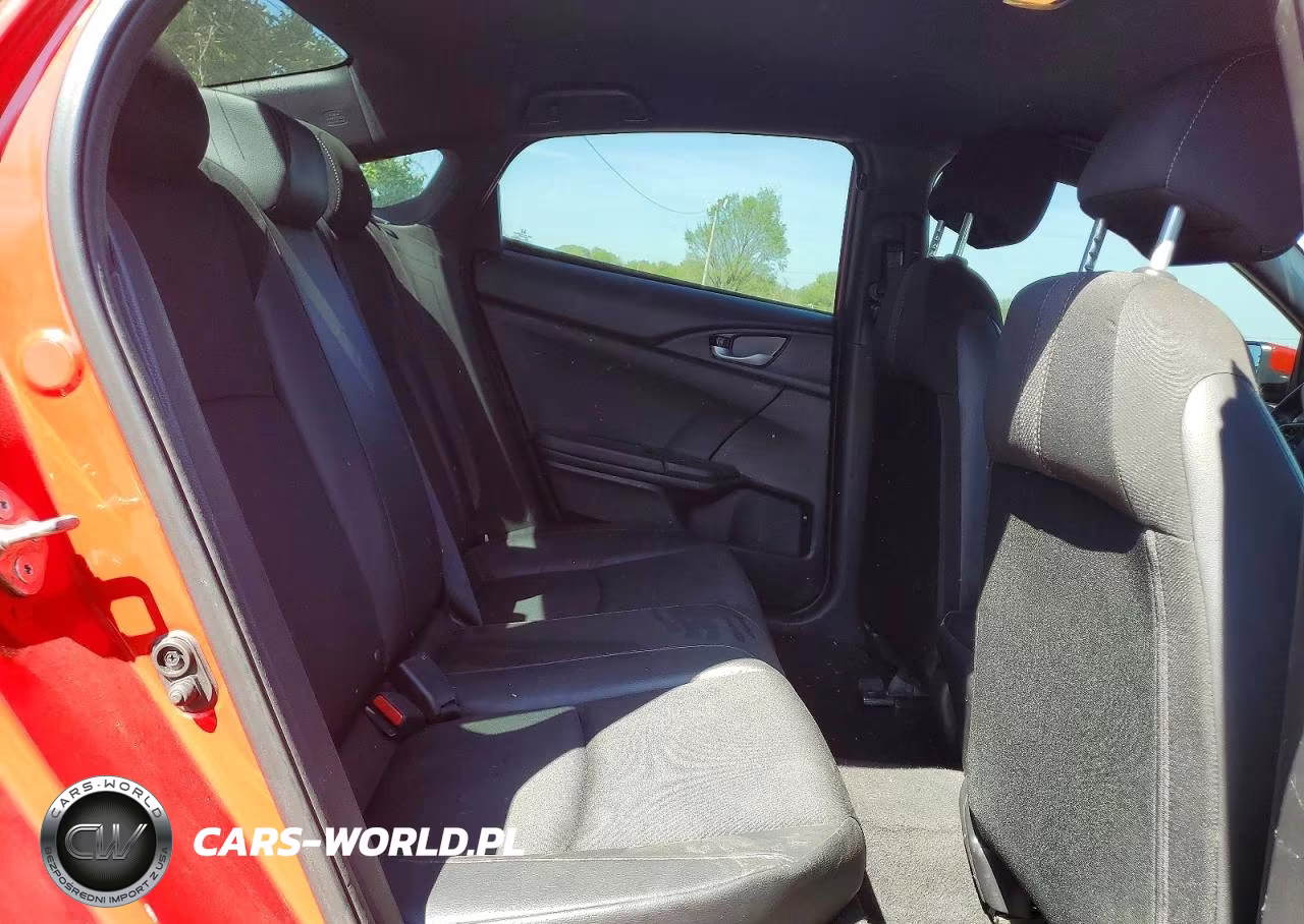 2019 Honda Civic Sport VIN:2HGFC2F83KH601932 - 10
