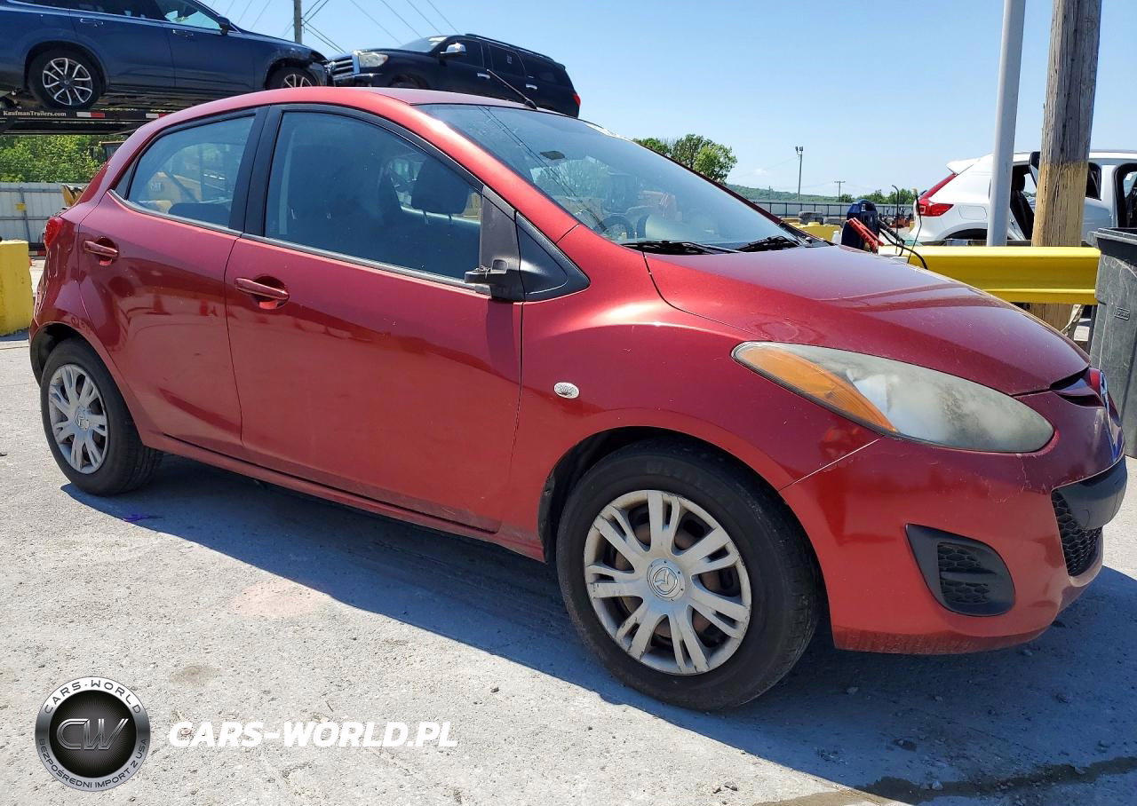 2014 Mazda Mazda2 Sport VIN:JM1DE1KZ7E0181092 - 4