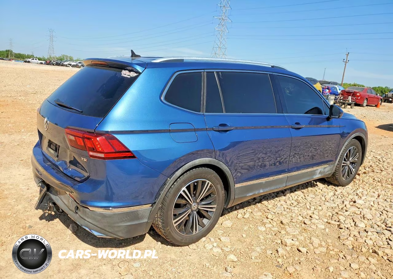 2018 Volkswagen Tiguan Se VIN:3VV3B7AX3JM016768 - 3