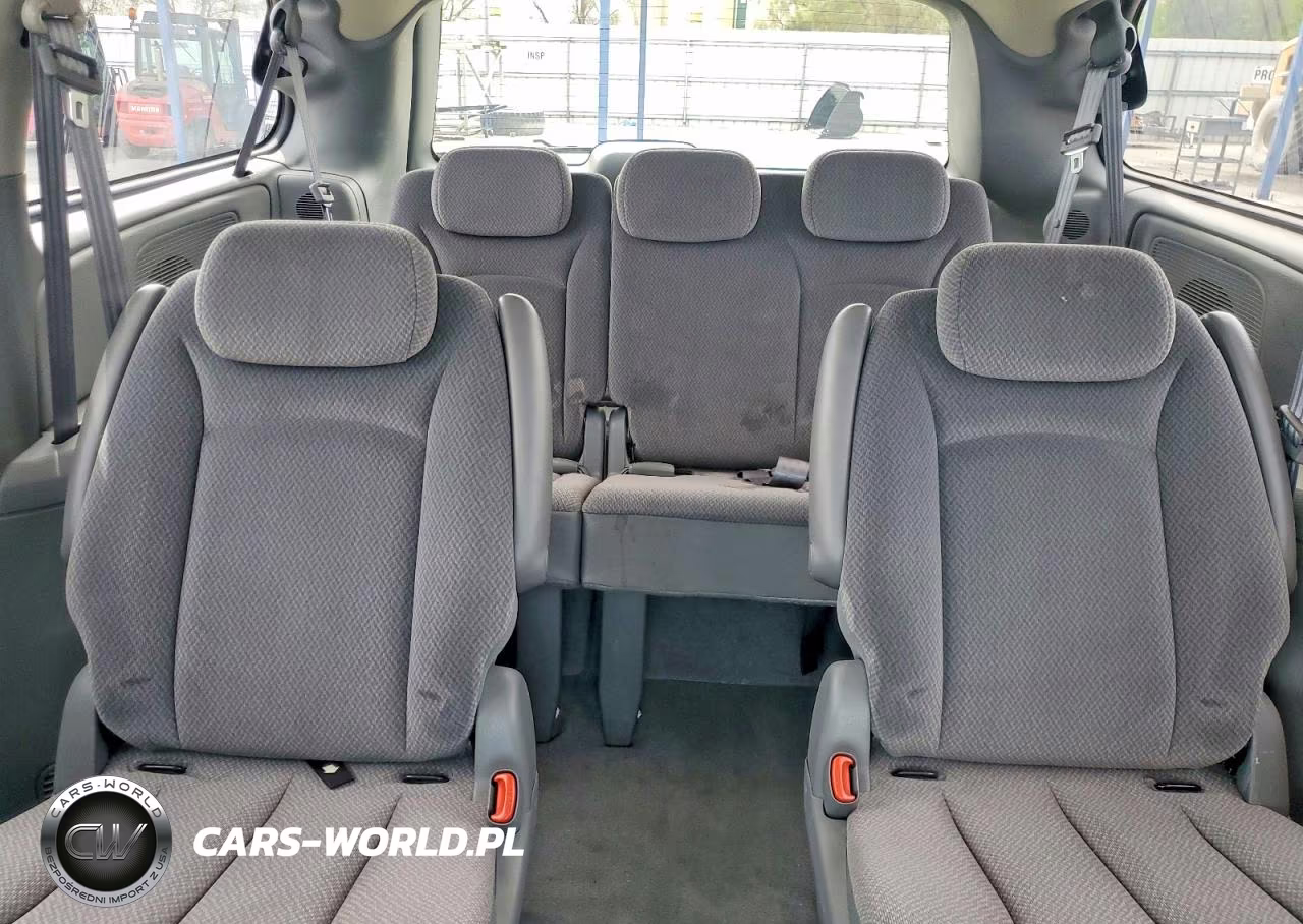 2005 Dodge Grand Caravan Sxt VIN:2D8GP44L35R271834 - 10
