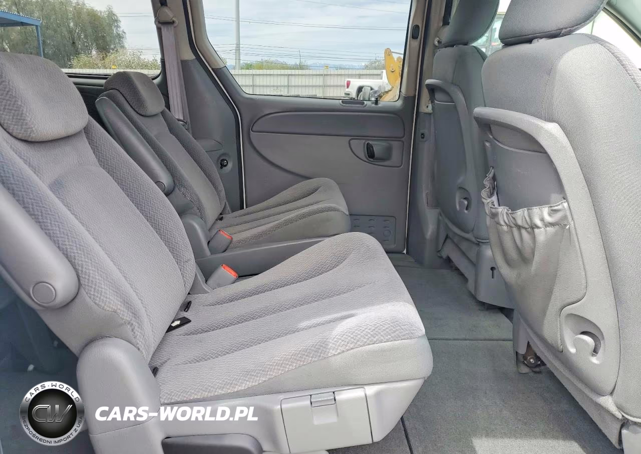 2005 Dodge Grand Caravan Sxt VIN:2D8GP44L35R271834 - 11