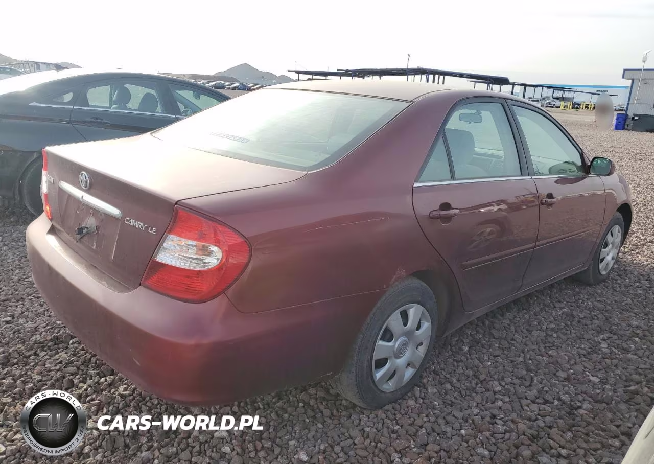 2002 Toyota Camry Le VIN:4T1BE32K72U063467 - 3