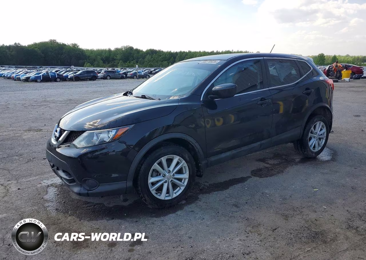 2017 Nissan Rogue Sport S
