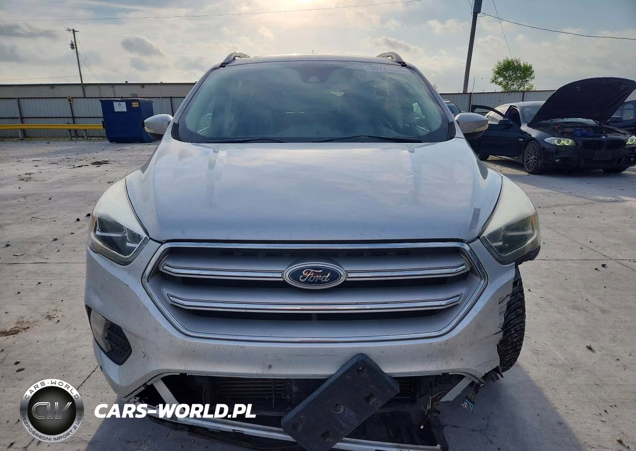 2019 Ford Escape Titanium VIN:1FMCU0J90KUA20674 - 5